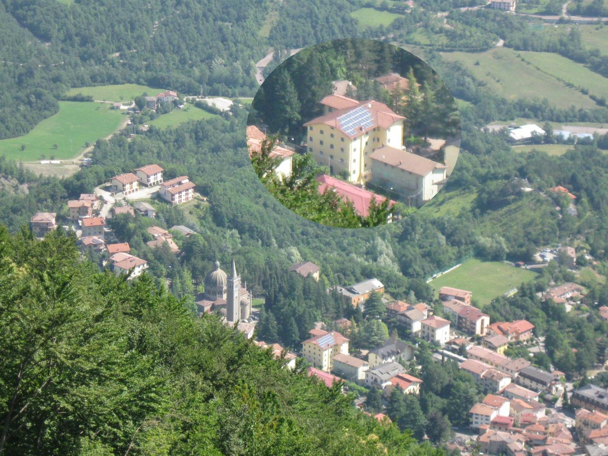 Hotel Miravalle 2000 Lizzano In Belvedere Exteriör bild